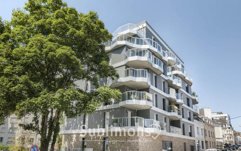 Appartement - 161 m² - 5 pièces