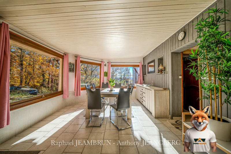 Maison - 346 m² - 15 pièces