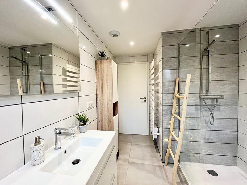 Immeuble - 12 pièces