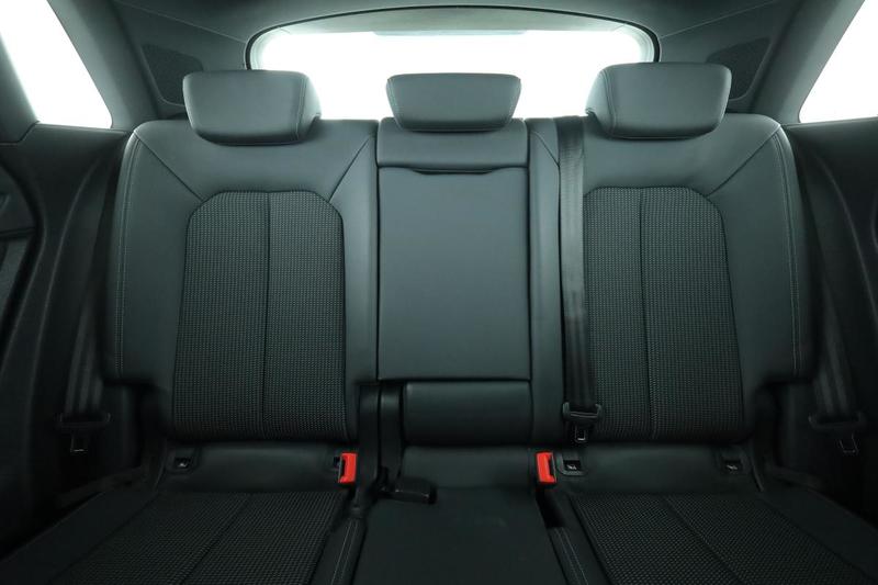 Audi Q3 35 Tdi s line s tronic 7 150 ch