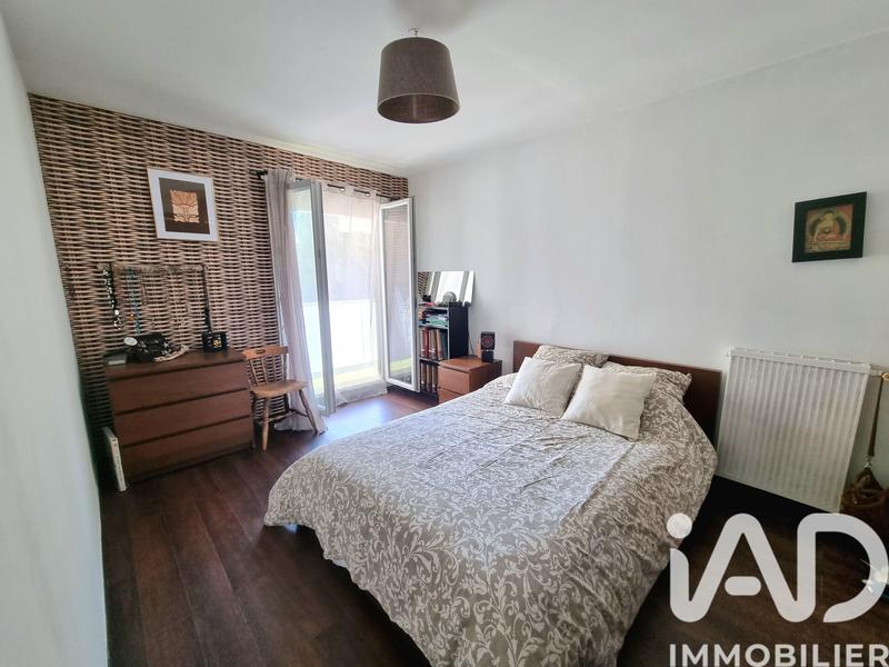 Appartement - 93 m² - 5 pièces