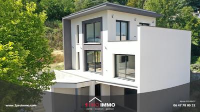 Villa - 125 m² - 5 pièces