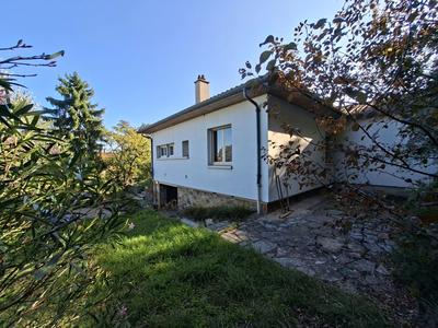 Maison - 152 m² - 7 pièces