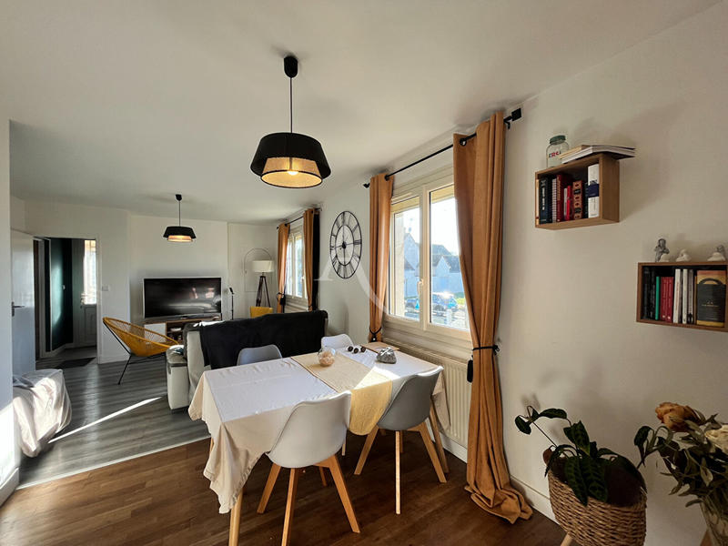 Maison - 83 m² - 4 pièces