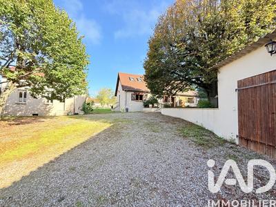 Maison - 181 m² - 5 pièces