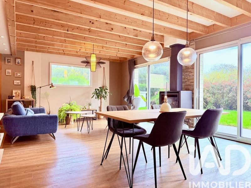 Maison - 107 m² - 4 pièces