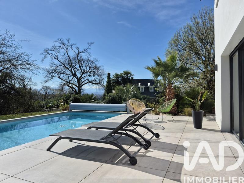 Maison de maîtres - 162 m² - 7 pièces