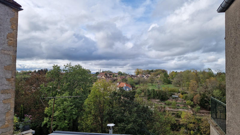 Maison - 250 m² - 10 pièces