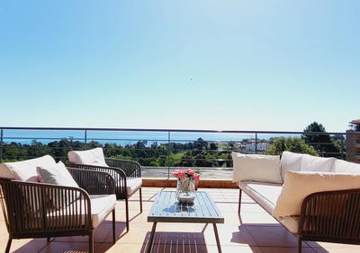 Villa - 224 m² - 8 pièces