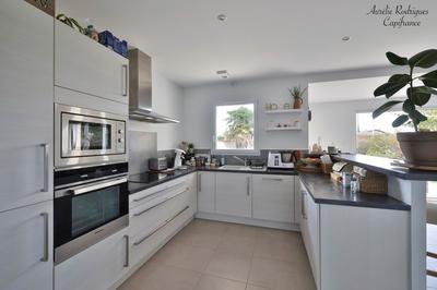 Maison - 95 m² - 3 pièces