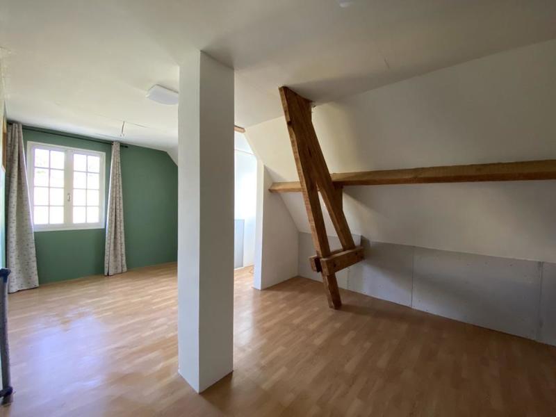 Maison - 140 m² - 8 pièces