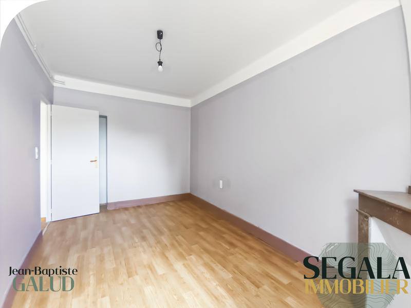 Maison - 96 m² - 4 pièces