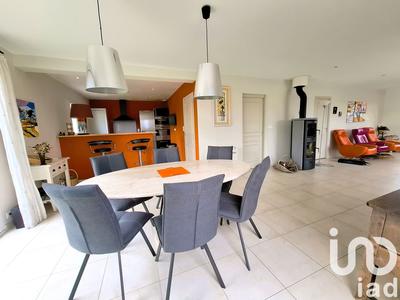 Maison - 143 m² - 6 pièces