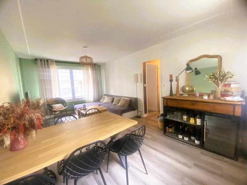 Appartement - 65 m² - 3 pièces