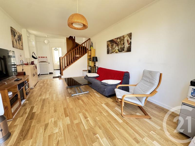 Maison - 77 m² - 4 pièces