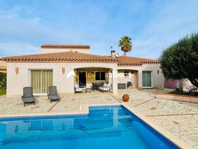 Villa - 164 m² - 6 pièces