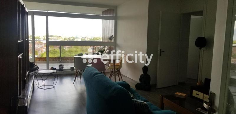 Appartement - 97 m² - 4 pièces