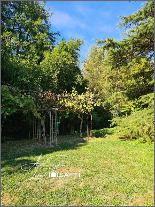 Maison - 146 m² - 6 pièces