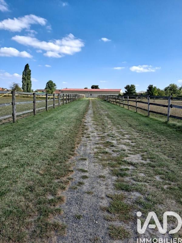 Maison - 540 m² - 21 pièces