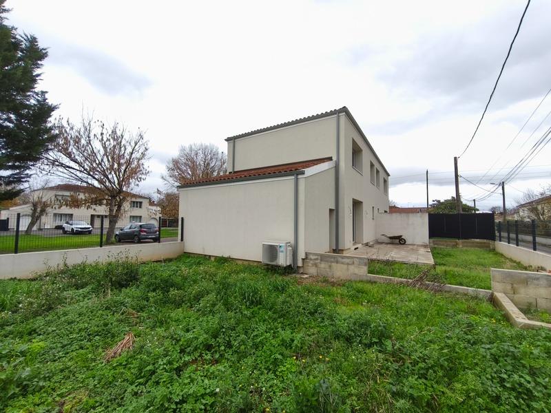 Maison - 76 m² - 3 pièces