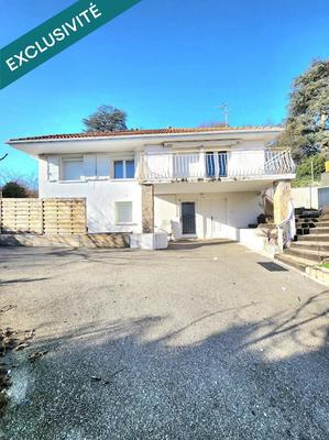 Maison - 142 m² - 6 pièces