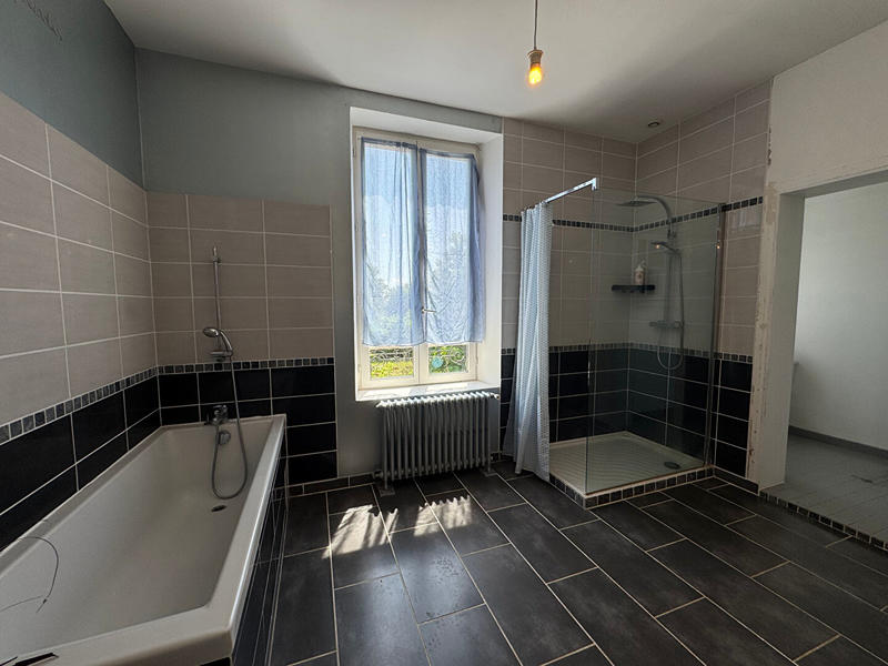 Maison - 111 m² - 4 pièces