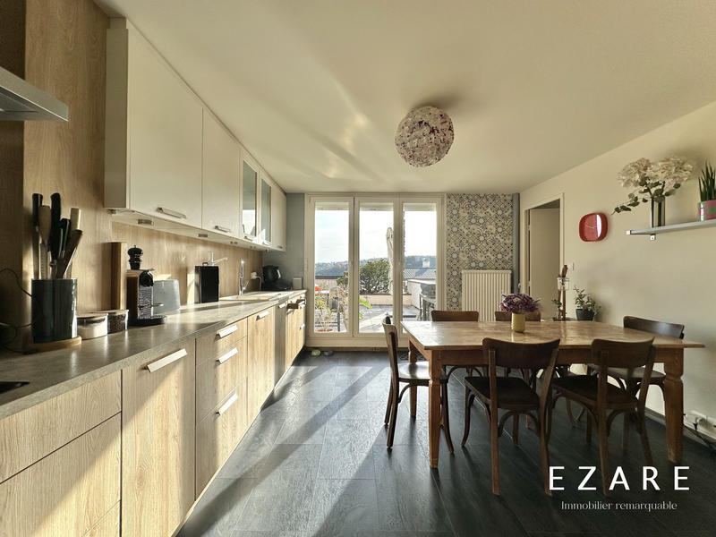 Maison - 172 m² - 6 pièces