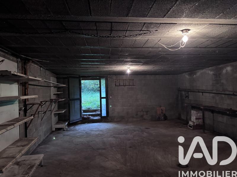 Maison - 212 m² - 4 pièces