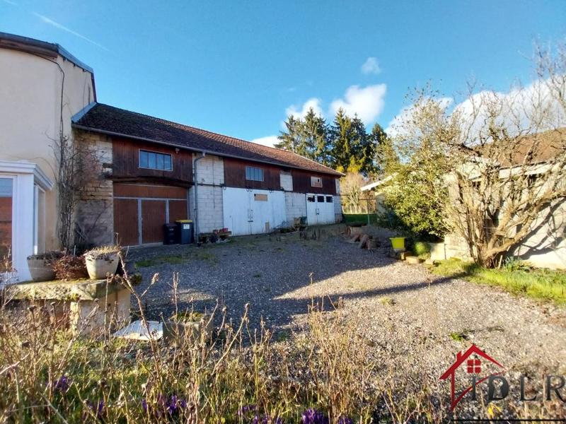 Maison - 97 m² - 6 pièces