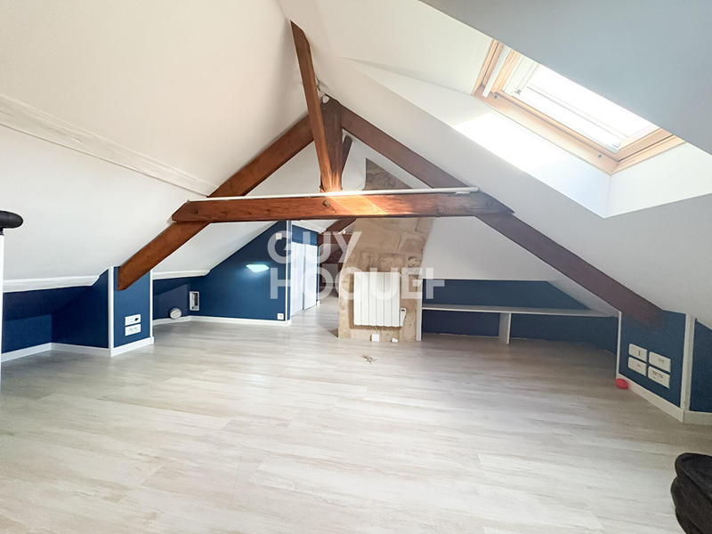 Maison - 180 m² - 7 pièces