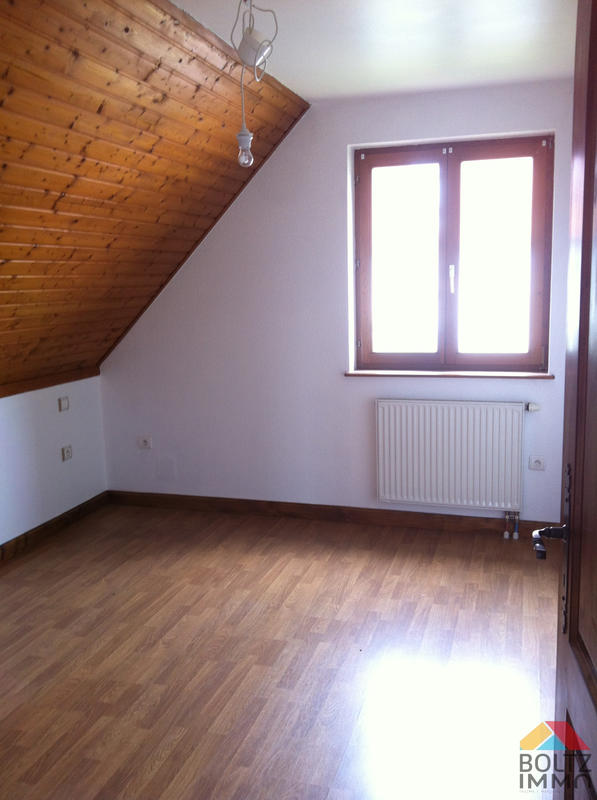 Maison - 121 m² - 6 pièces