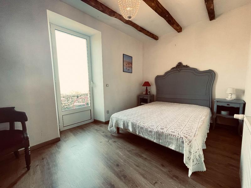 Maison - 197 m² - 6 pièces