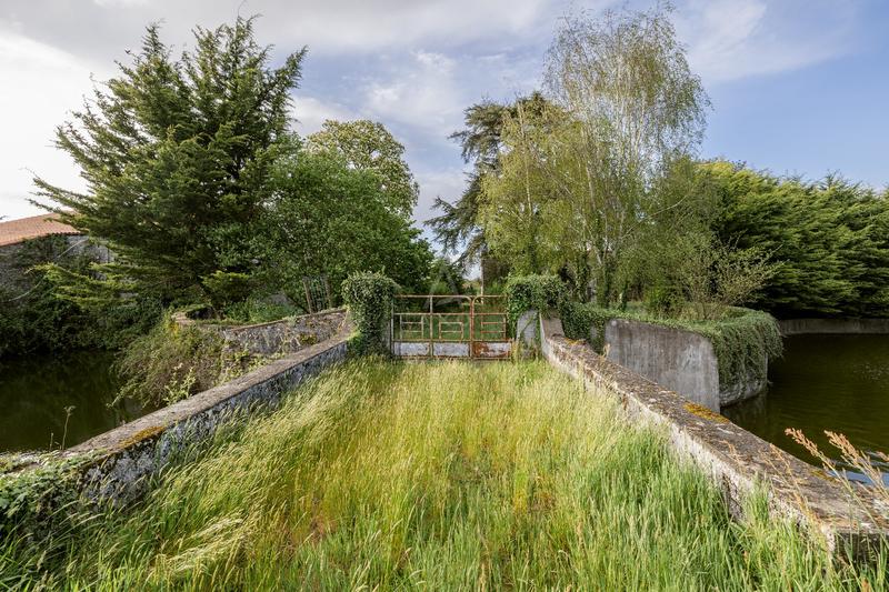 Maison de domaine - 218 m² - 20 pièces