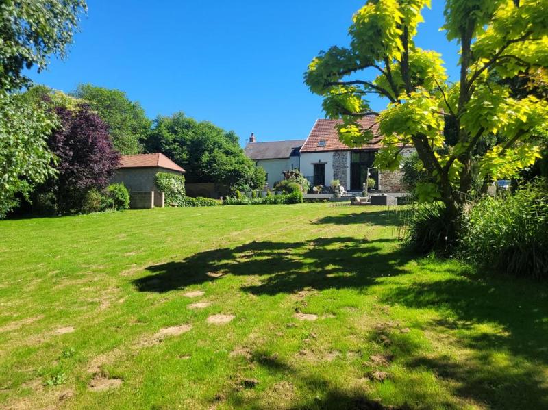 Maison de campagne - 245 m² - 9 pièces