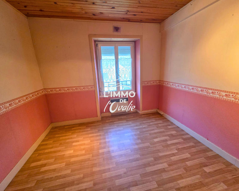 Maison - 105 m² - 7 pièces