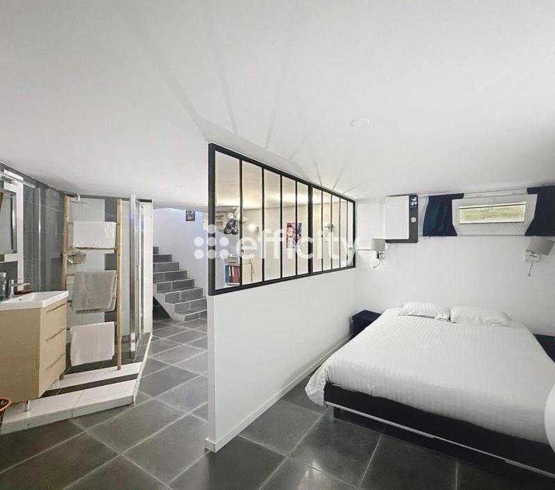 Maison - 90 m² - 3 pièces