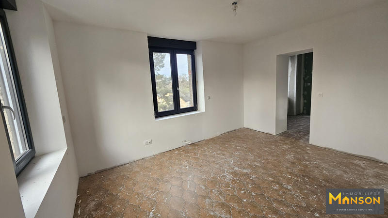 Maison - 165 m² - 8 pièces