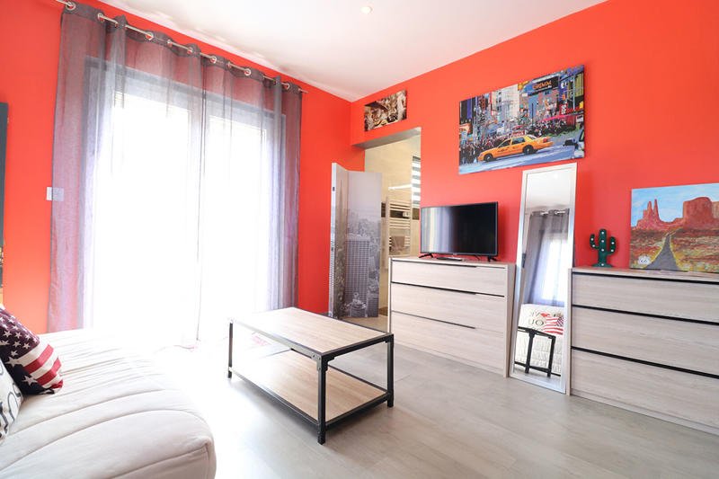 Maison - 197 m² - 8 pièces