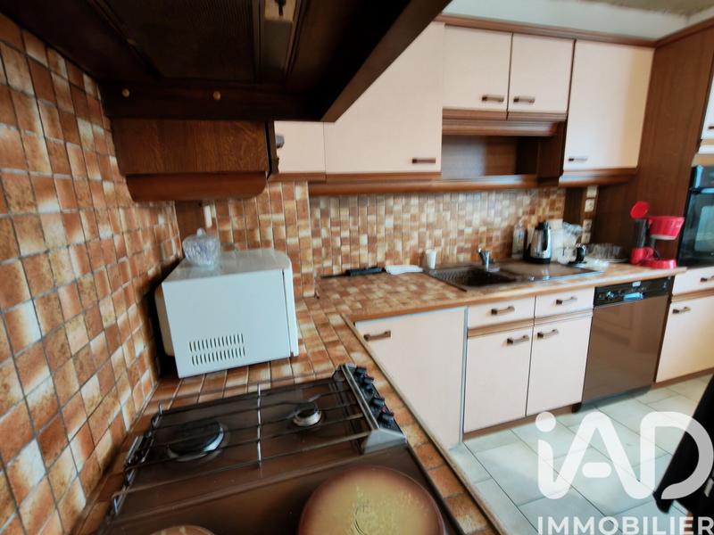 Maison - 102 m² - 4 pièces