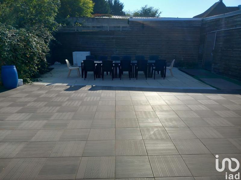 Local commercial - 1 500 m²