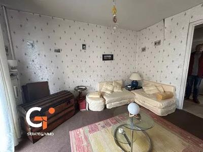 Appartement - 82 m² - 4 pièces