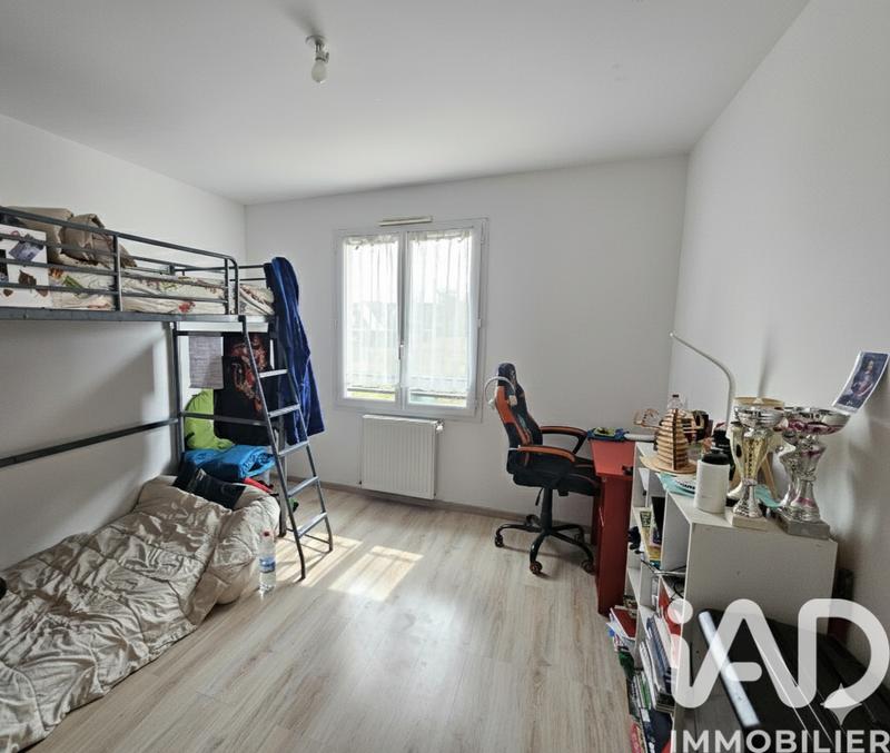 Maison - 95 m² - 4 pièces