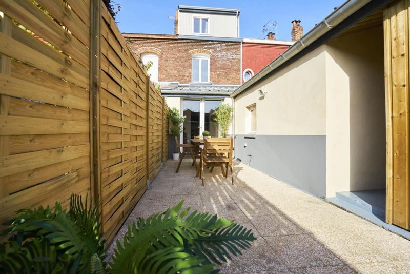 Maison - 100 m² - 6 pièces