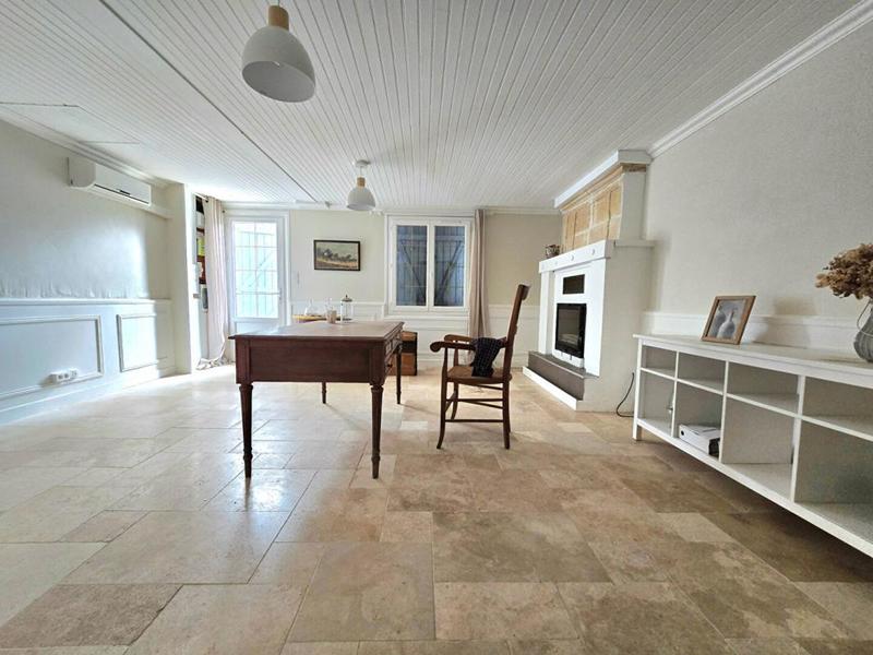 Maison - 158 m² - 6 pièces