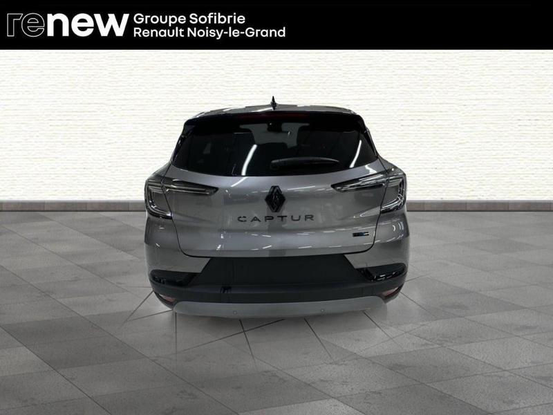 Renault Captur E-Tech full hybrid 160 ch esprit Alpine