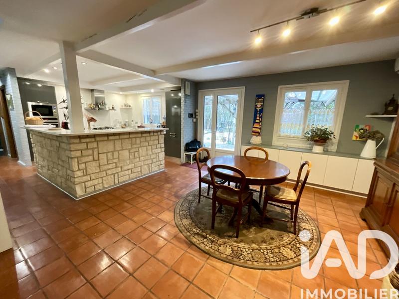 Maison - 176 m² - 6 pièces