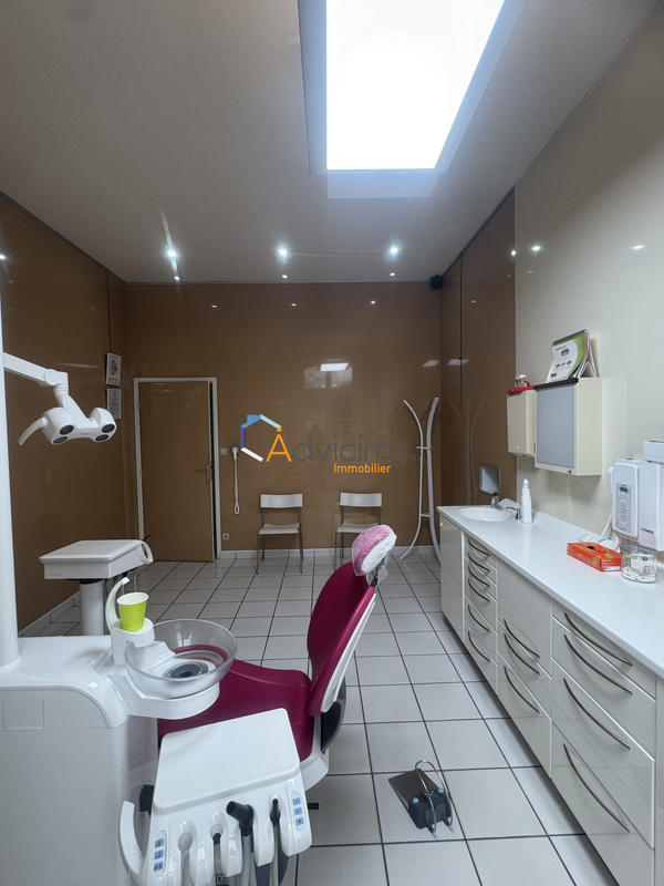 Fonds de commerce - 110 m²