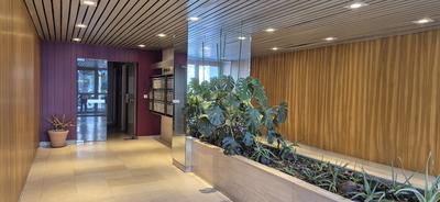 Bureau - 74 m² - 5 pièces