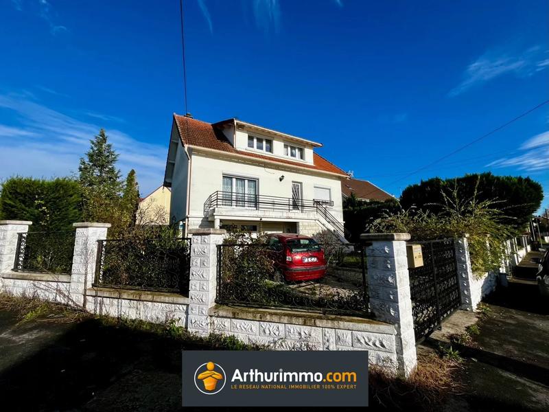 Maison - 105 m² - 5 pièces