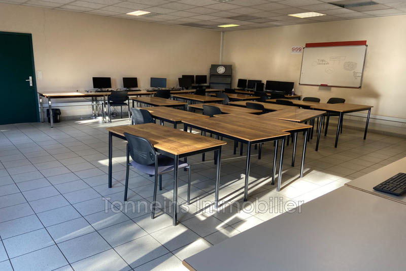 Maison - 314 m² - 13 pièces